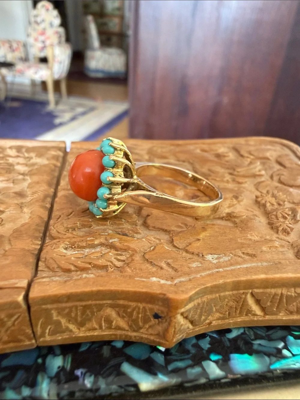 Vintage 14K Gold Sunburst ☀️Ring with Coral Center and Turquoise Halo